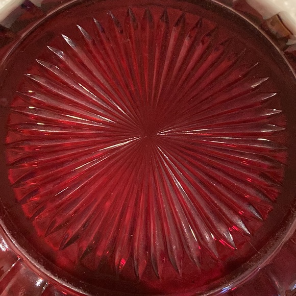 Red Glass Depression Bowl with handles 8”Round x 3” Tall - Picture 4 of 6